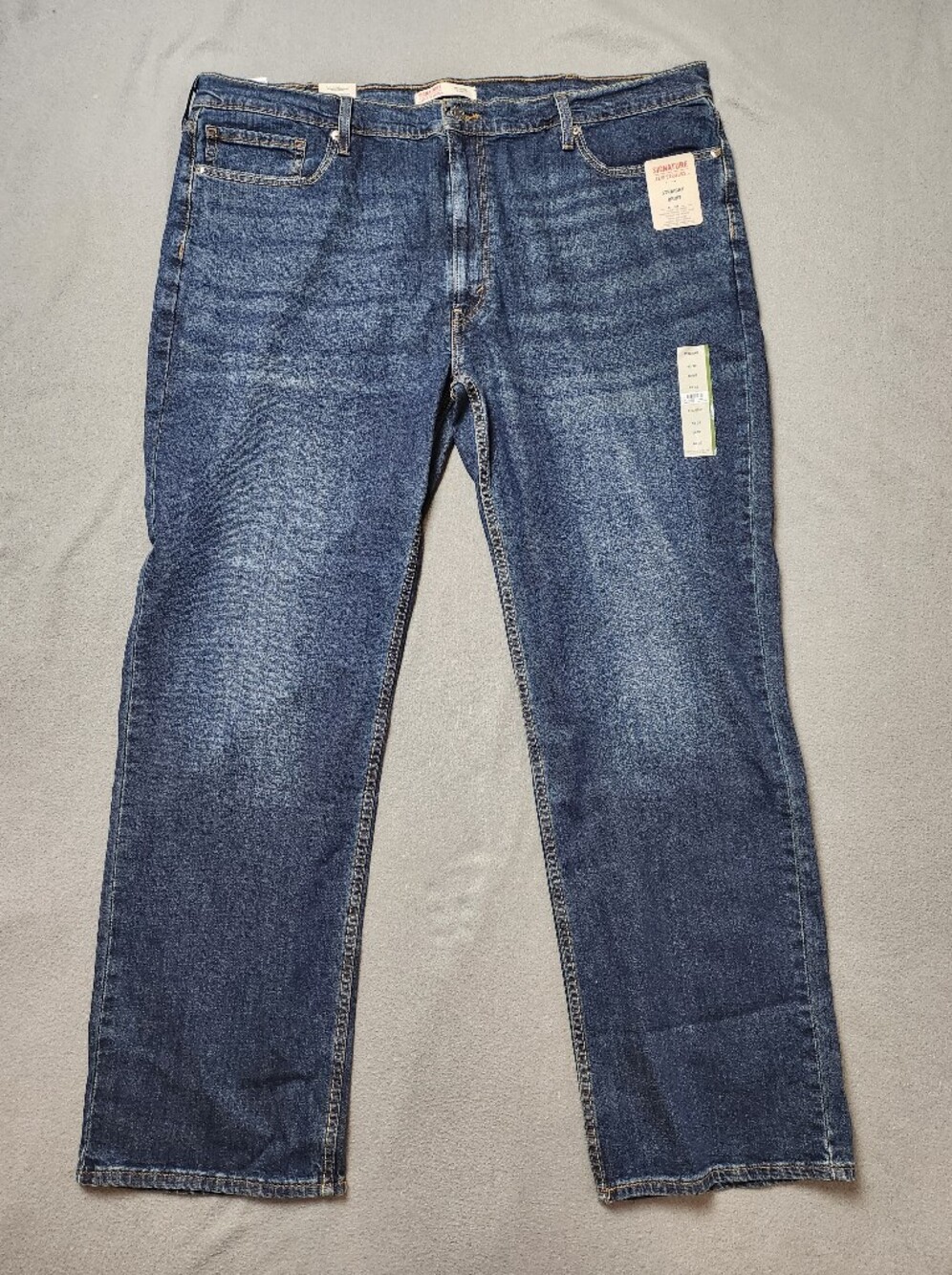 NWT Levi Strauss Signature Straight Fit Men's Jeans 42 Super Flex Dark Wash